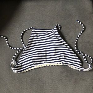 Kovey Swim top stripe with daisies